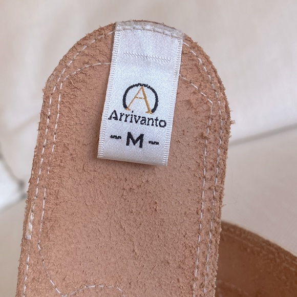 Arrivanto Vintage Brown Leather Brown Belt Medium With Golden Buckle For Ladies - Picture 6 of 10